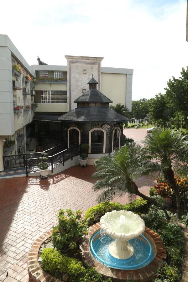 Platino Hotel&Casino Santiago De Los Caballeros Exterior foto